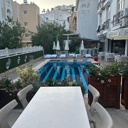 Ξενοδοχείο Serenity 3*